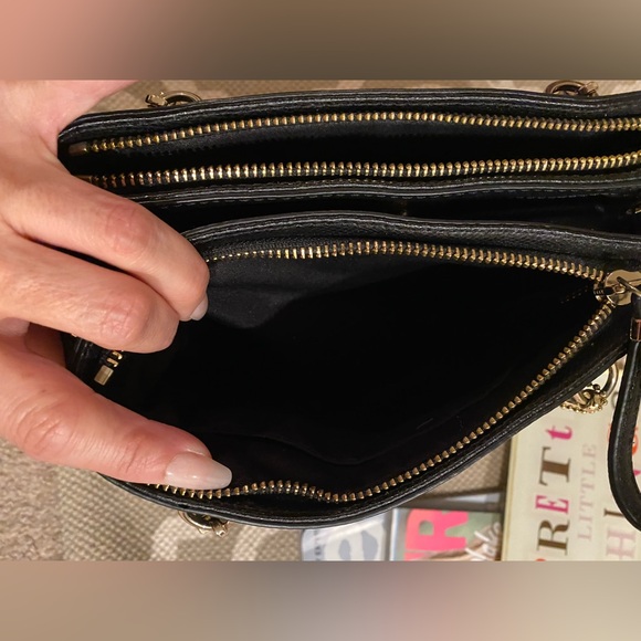 “Coach “ black bag - Picture 7 of 9